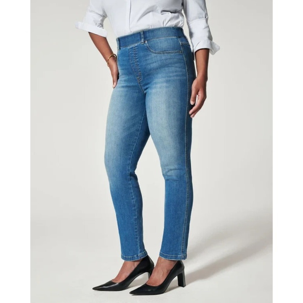 Spanx Straight Leg Jeans in Vintage Indigo Women Medium Tummy Shaping